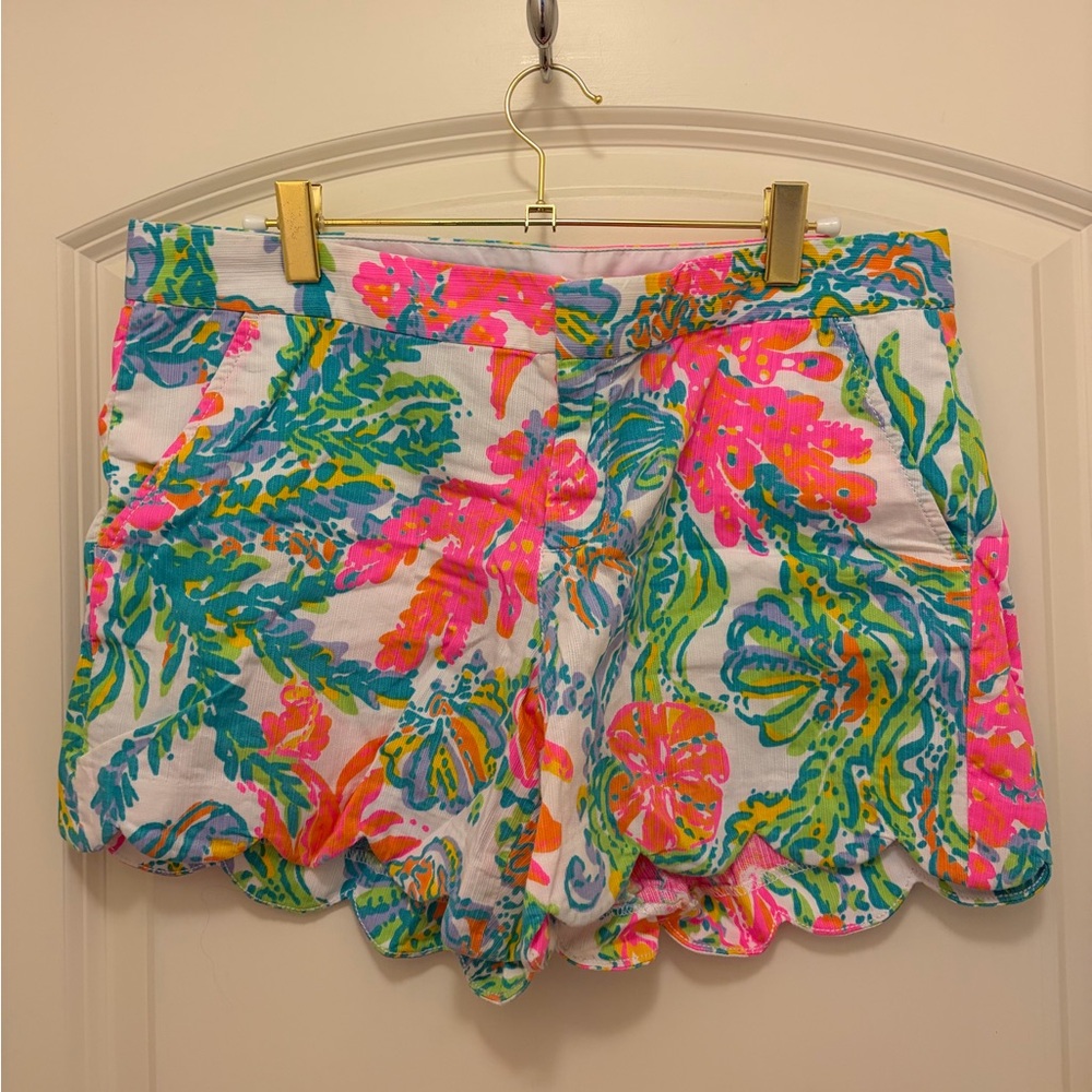 Lilly Pulitzer Neon Floral Scallop-Hem Shorts